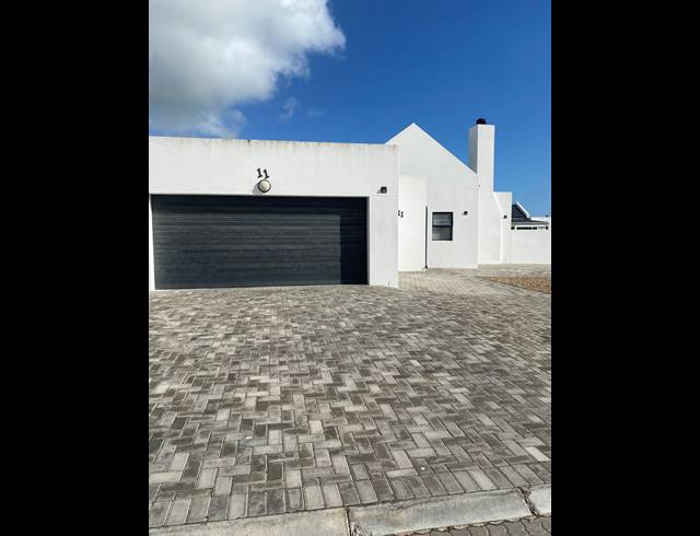 3 BEDROOM FREESTANDING FOR SALE IN ATLANTIC WAVES ESTATE